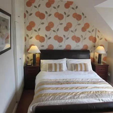 Bed & Breakfast The Laurels 3*